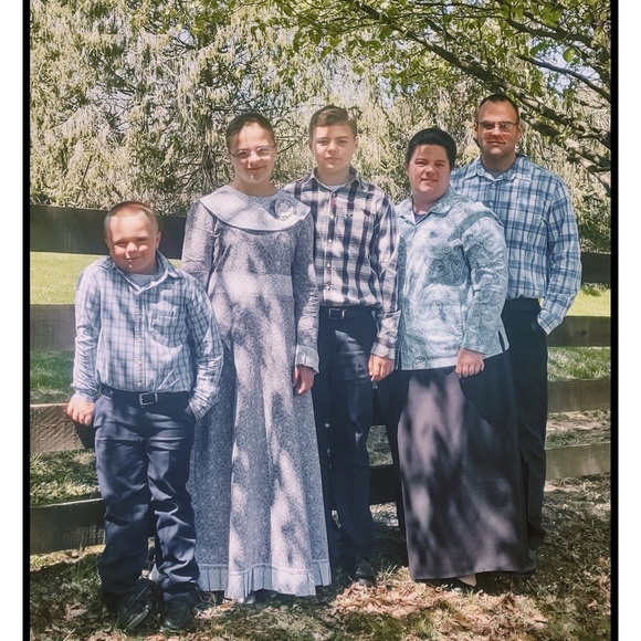 Meet your Posher, 🌹Anna🌹 - Picture 3 of 12